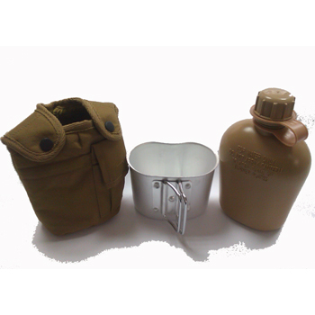 Mil-Tec plastic canteen, Coyote color, with aluminum cup and cover 1