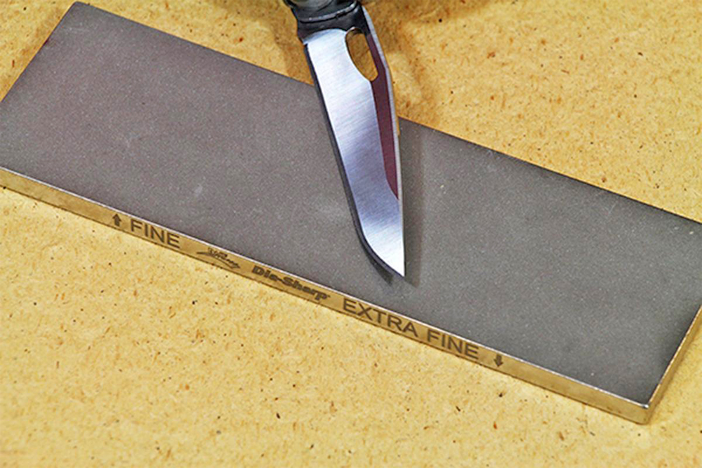 DMT 6 in Double Sided Dia-Sharp Bench Stone Fine / Extra Fine D6EF Double-Sided Sharpener 4