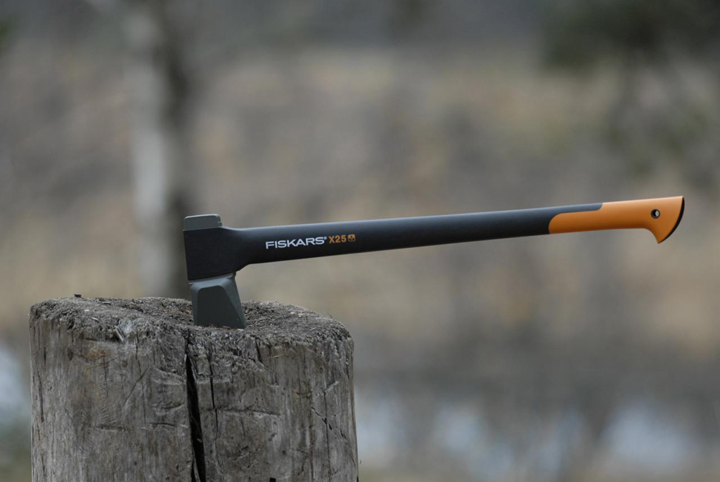Fiskars Splitting Axe X25 3