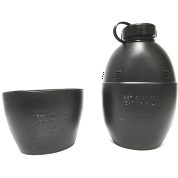 BCB Plastic Canteen and Mug Set with Handle 3