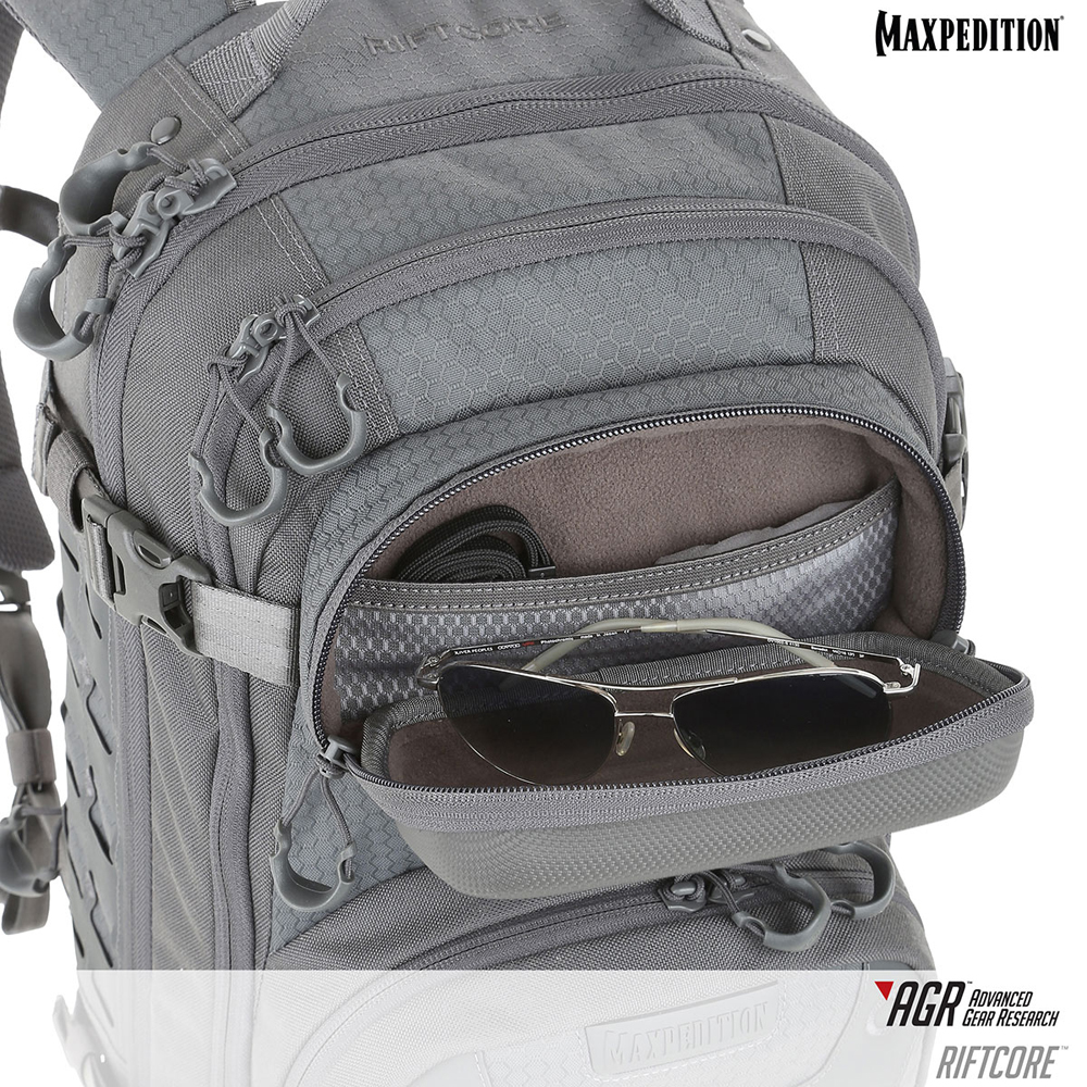 Maxpedition AGR Riftcore 17
