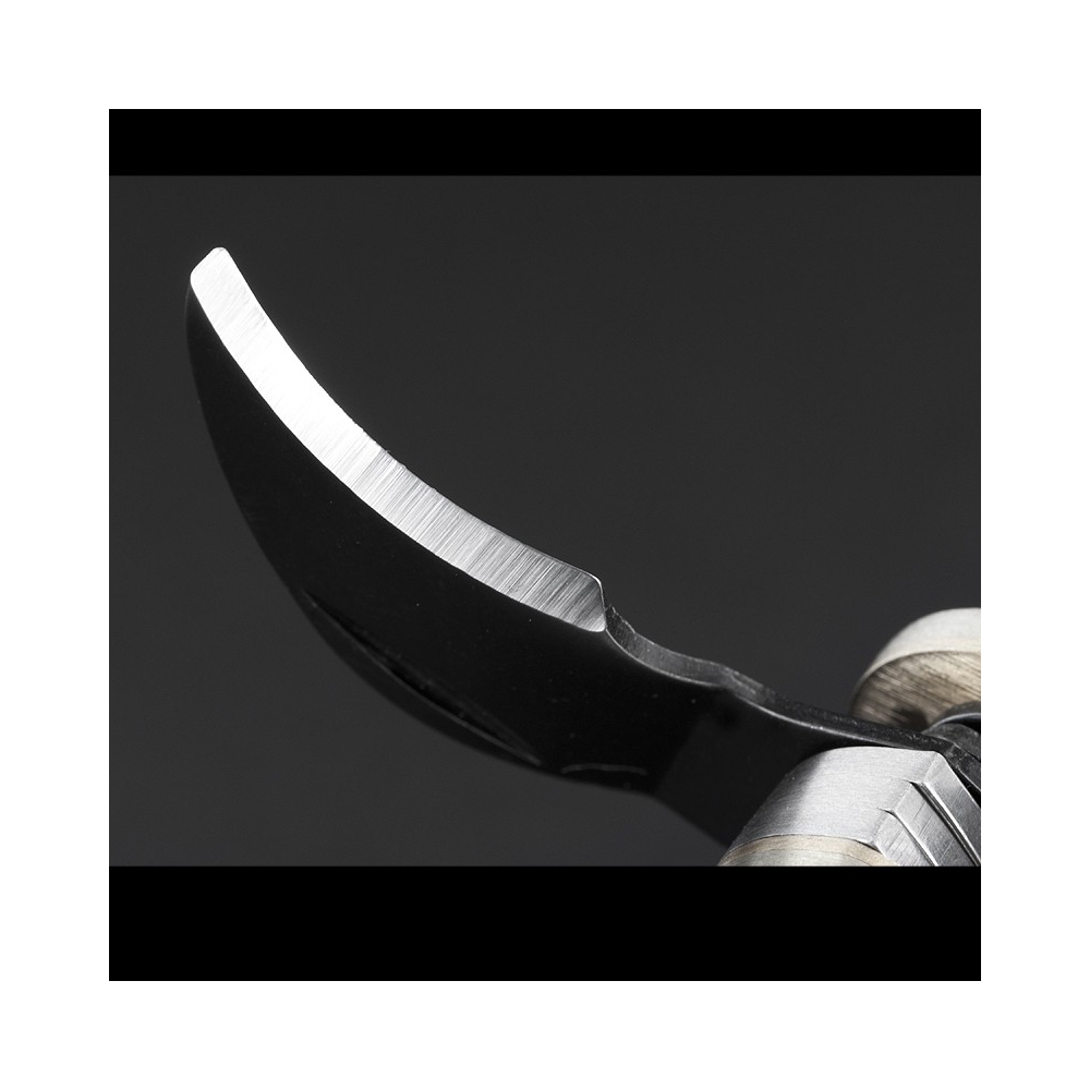 Schrade Old Timer Splinter Carving 3