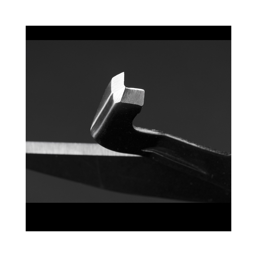 Schrade Old Timer Splinter Carving 6