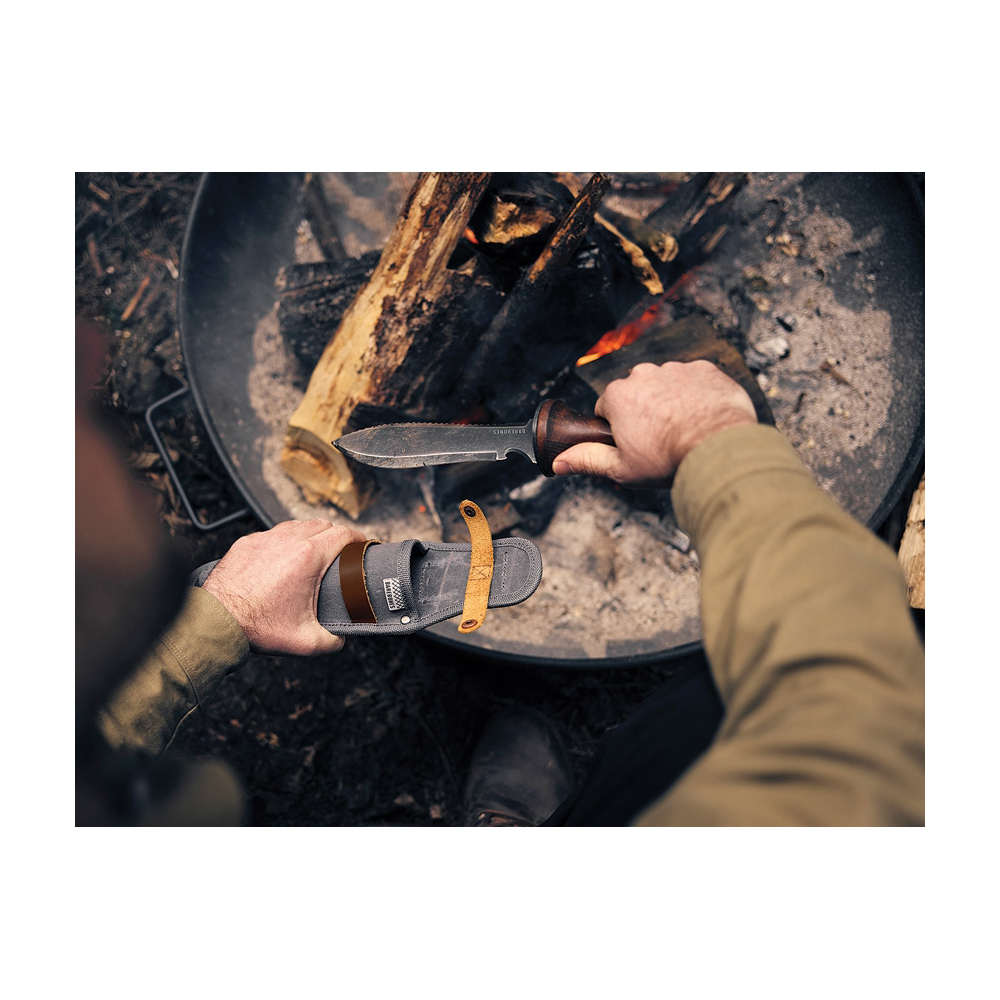 Barebones Hori Hori Ultimate Garden Tool 3