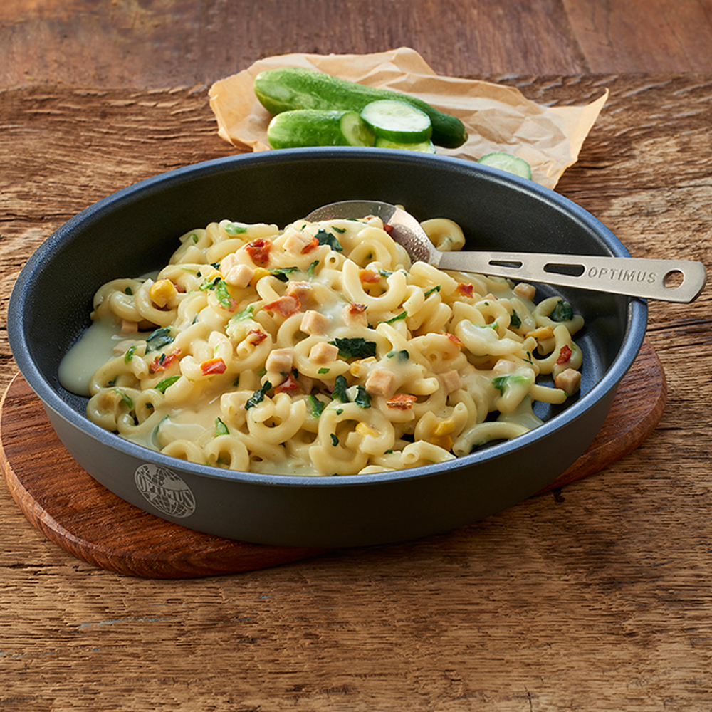 Trek’n Eat Pasta with Chicken and Spinach - MEAT 2