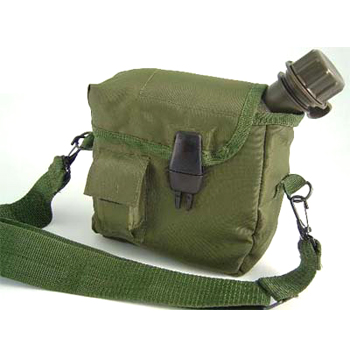 Mil-Tec 2 L Plastic Canteen US Style with Green Cover 1