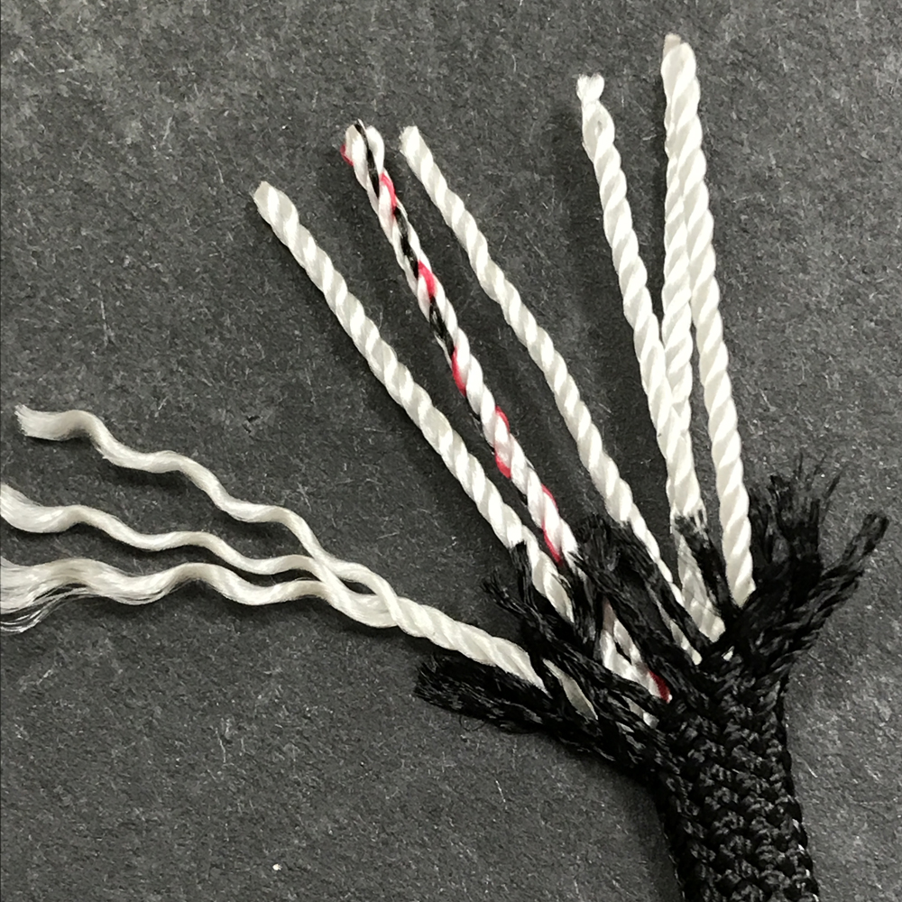 Paracord MIL-C-5040 Type III Military Spec Paracord 30m Black 2