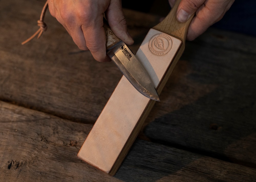 Casstrom Paddle Strop double-sided strop with handle 4