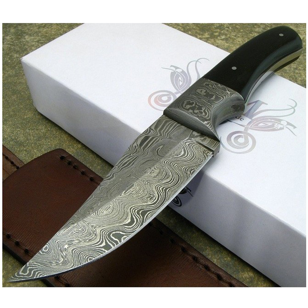 Damascus Clip Point Hunter 4