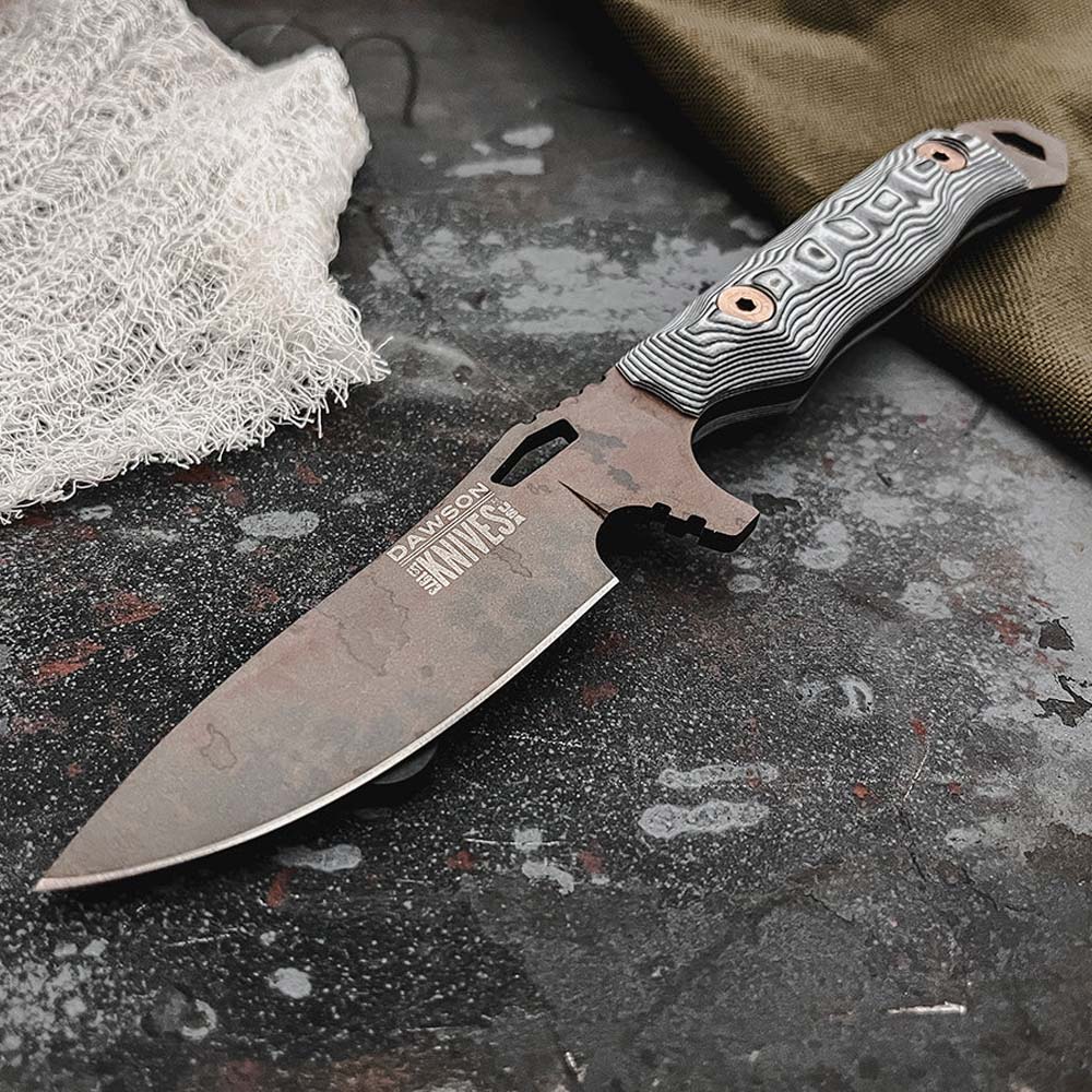 Dawson Smuggler CPM-MagnaCut Scorched Earth White/Black G10 2