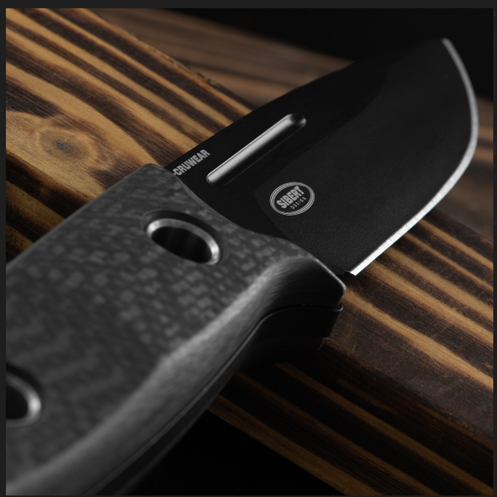 Benchmade Mini Bushcrafter CPM-CruWear Black Carbon Fiber 165BK 10