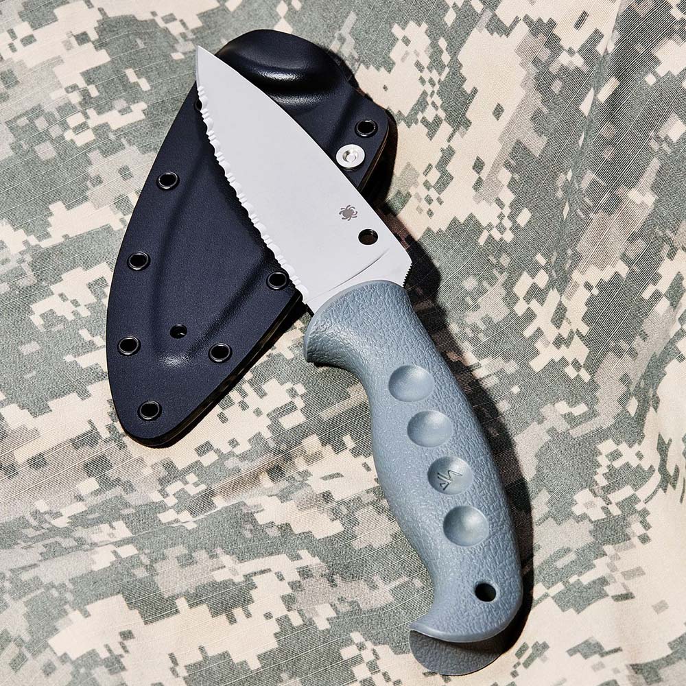 Spyderco Temperance Lightweight Sprint Run CPM-CruWear Satin Serrated Blade Molded Gray FRN Handles Boltaron Sheath with G-Clip FB05SGY 5