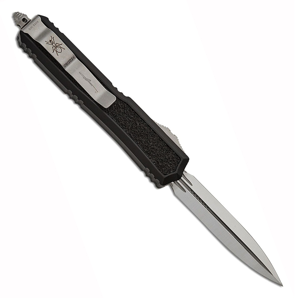 Microtech Signature Series Makora OTF AUTO Satin Double Edge Dagger Black Aluminum Handles with Black Traction Inlays 206-4S 3