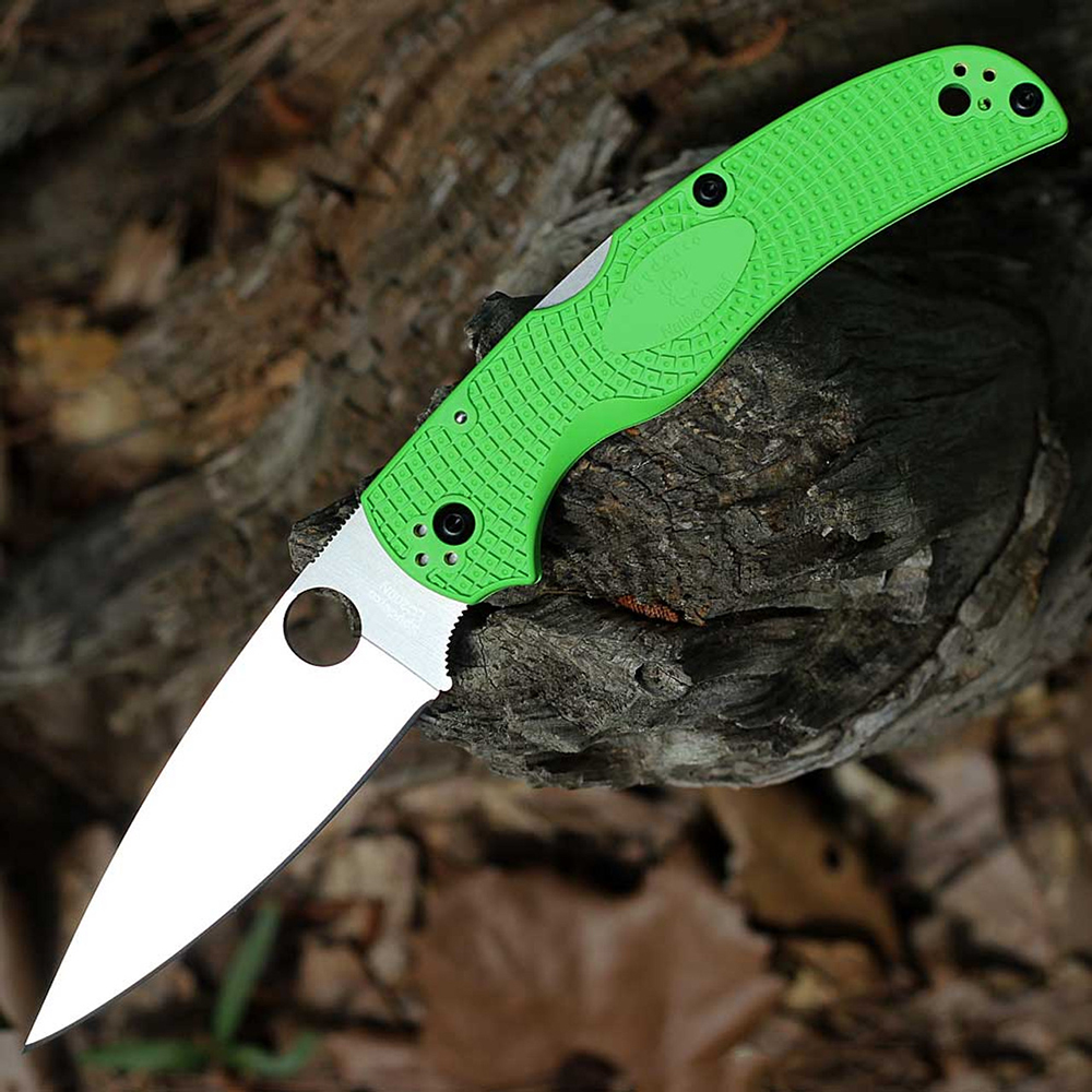Spyderco Native Chief Lightweight Salt LC200N Satin Plain Green FRN Handles C244PGR 3